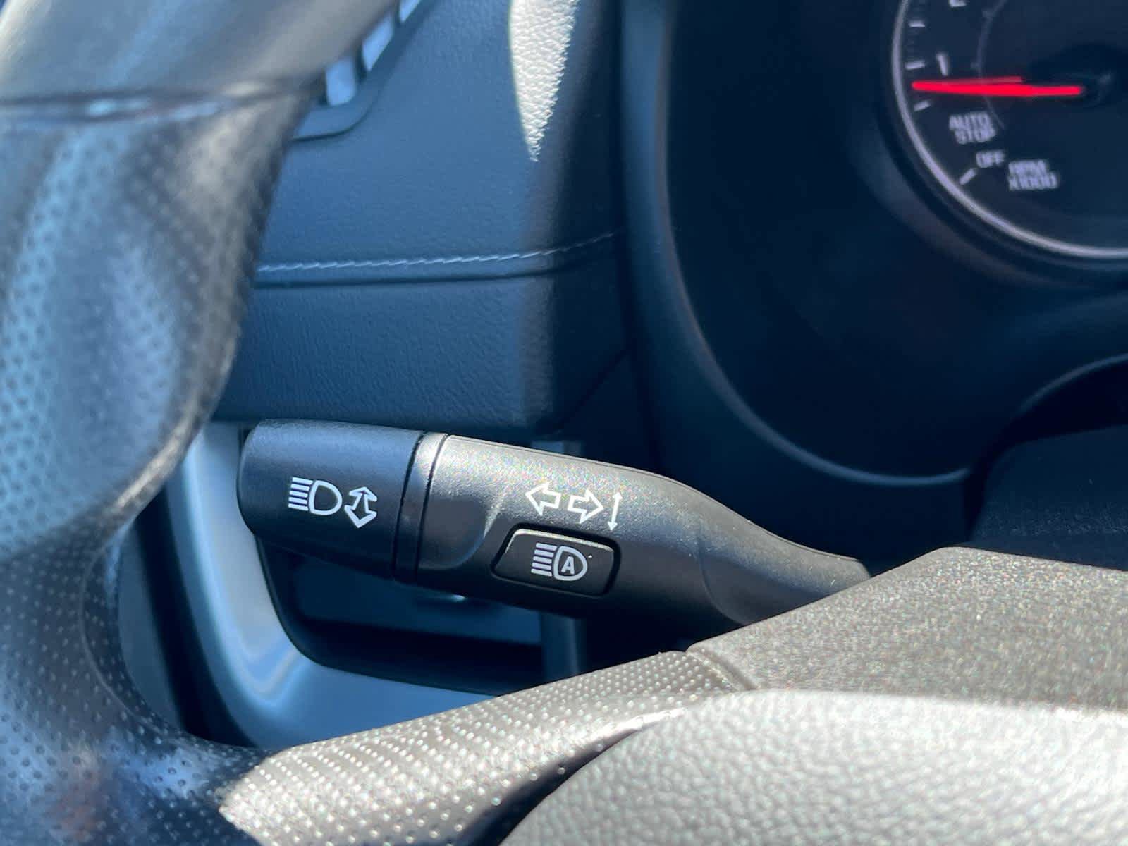 Certified 2023 GMC Terrain SLE w/ Elevation Edition AWD/4WD image 19