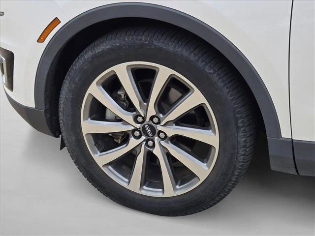 Used 2019 Lincoln Nautilus Select w/ Cargo Utility Package FWD image 10