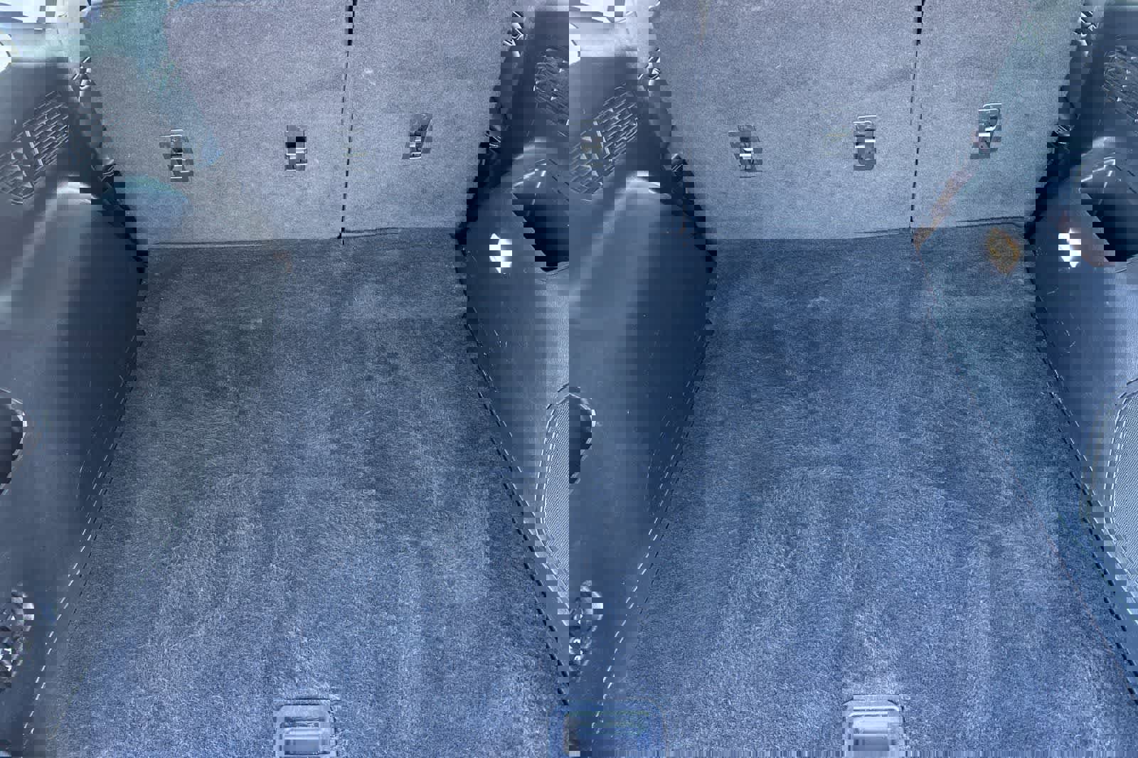 Used 2019 Ford Edge Titanium w/ Equipment Group 301A image 16