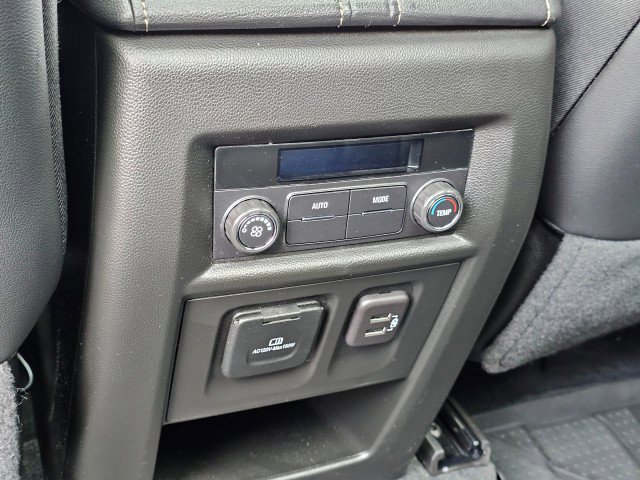 Used 2023 Chevrolet Traverse LT w/ LT Premium Package image 28