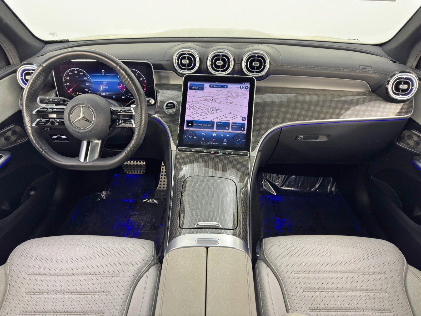 Used 2023 Mercedes-Benz GLC 300 w/ AMG Line image 13