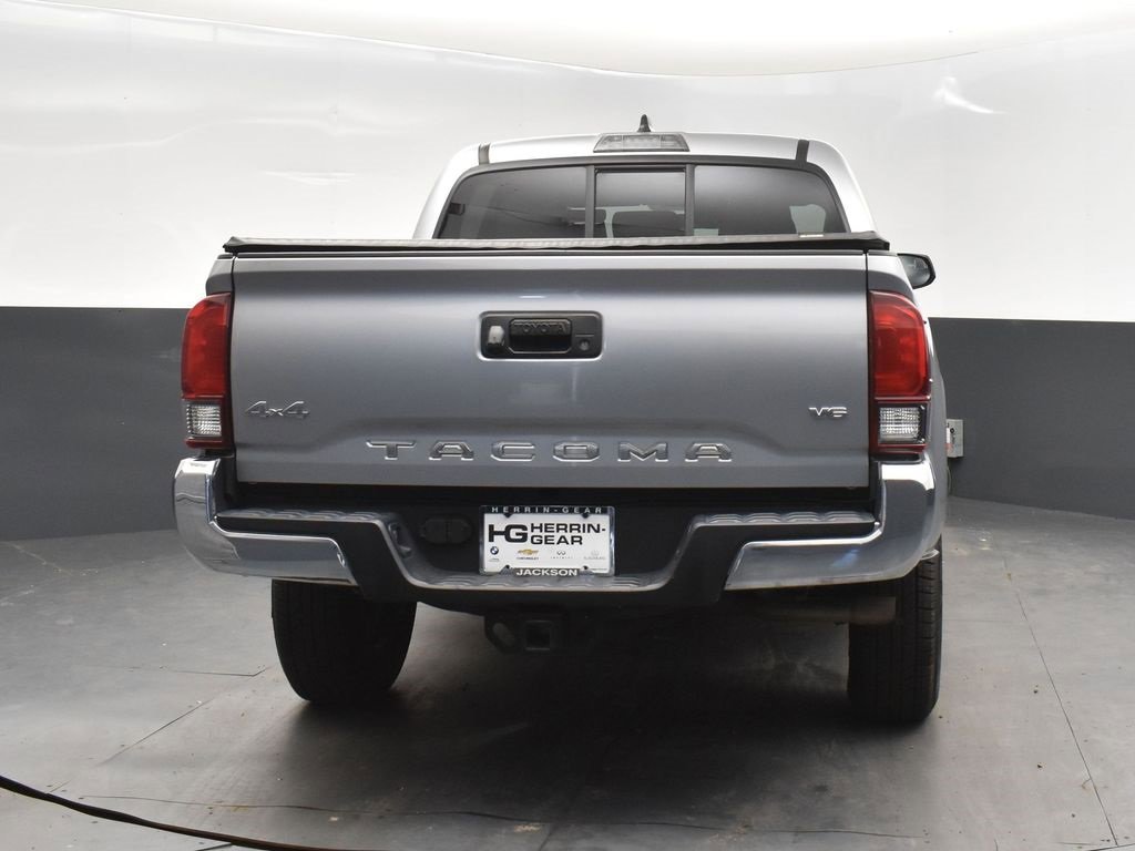Used 2021 Toyota Tacoma SR image 7