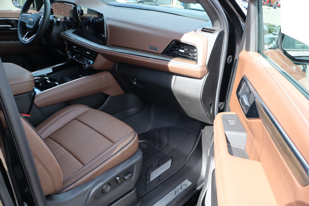 New 2026 Chevrolet Suburban High Country AWD/4WD image 58