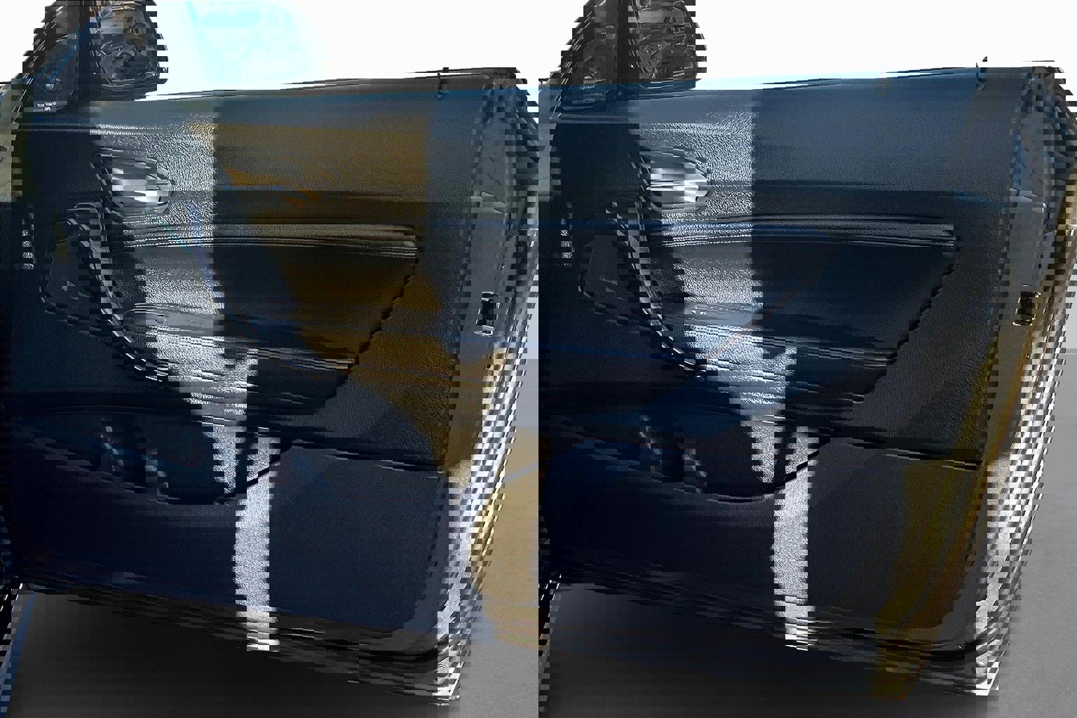 Used 2016 BMW M235i Coupe image 18