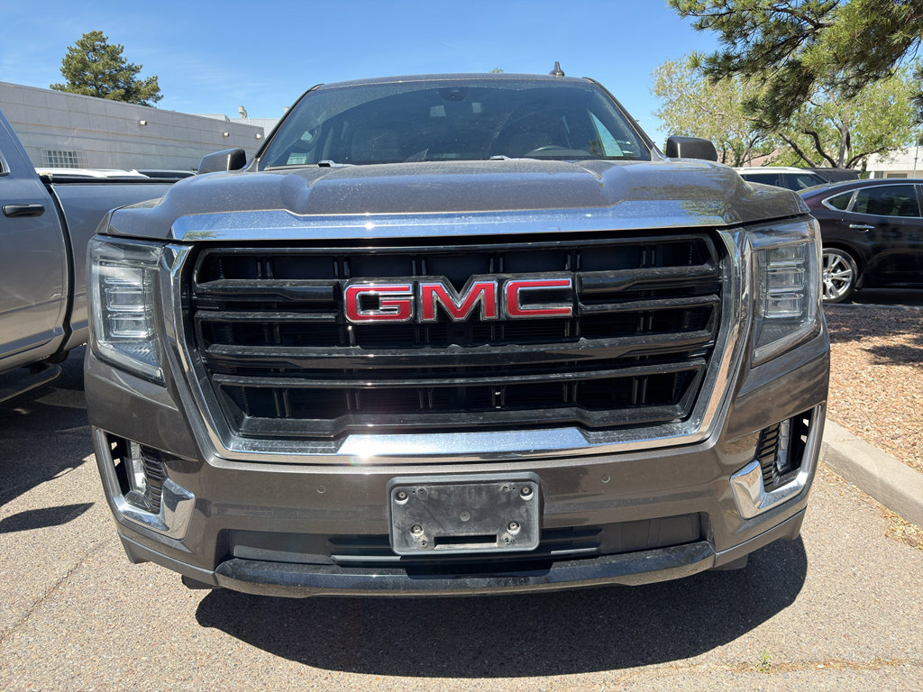 Used 2021 GMC Yukon SLE RWD image 2