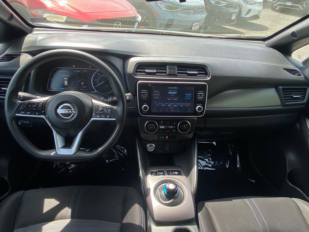 Used 2023 Nissan Leaf S image 12