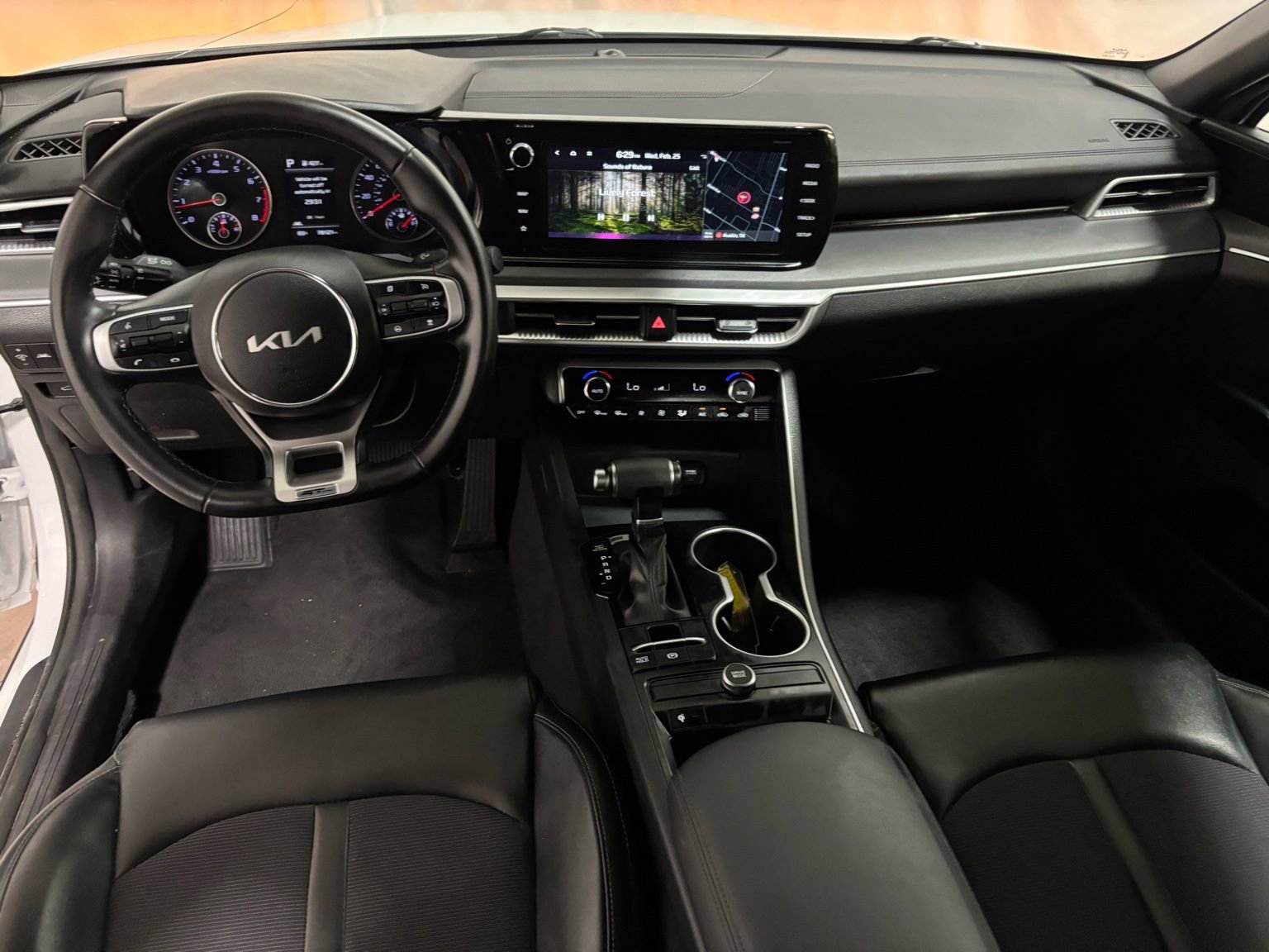 Used 2023 Kia K5 GT-Line w/ GT-Line Premium Package FWD image 17