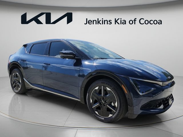 New 2026 Kia EV6 Wind RWD image 1