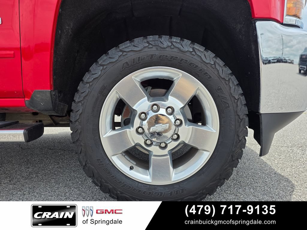 Used 2016 Chevrolet Silverado 2500 LT w/ LT Convenience Package AWD/4WD image 30