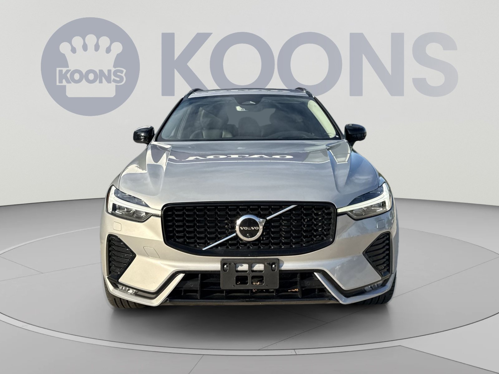 Certified 2023 Volvo XC60 B6 Ultimate w/ Protection Package Premier AWD/4WD image 11