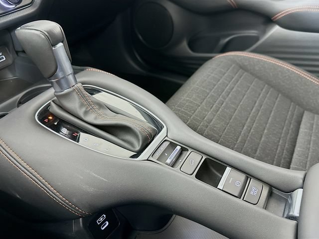 Certified 2025 Honda HR-V Sport image 25
