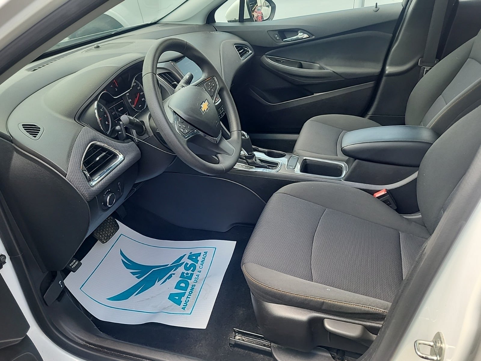 Used 2019 Chevrolet Cruze LS w/ LS Convenience Package FWD image 5