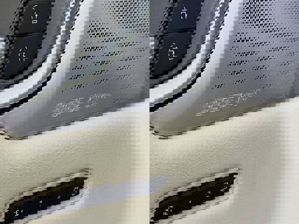 Used 2022 Cadillac XT5 Premium Luxury image 30