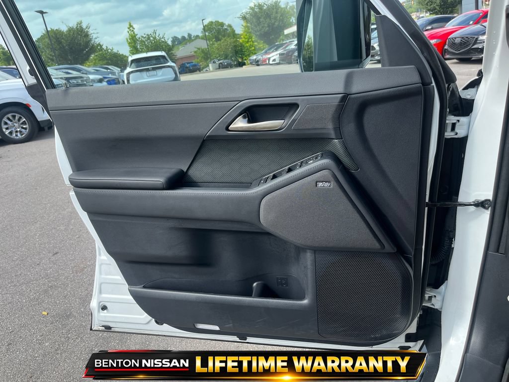 Used 2024 Lexus GX 550 AWD/4WD image 12