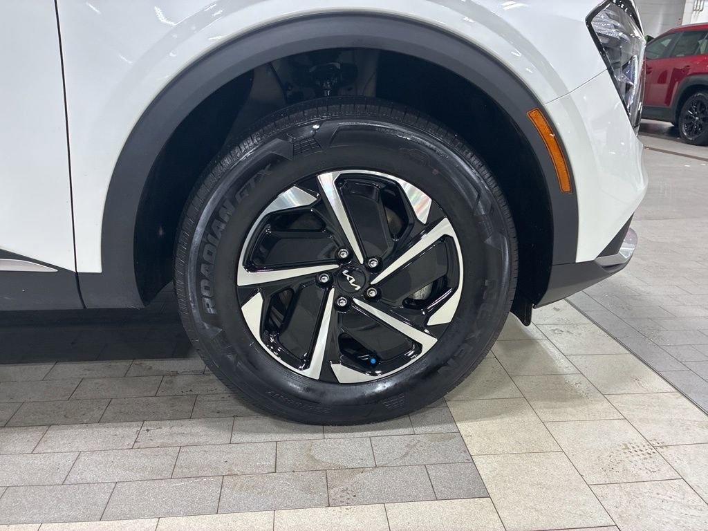 Certified 2023 Kia Sportage LX image 15