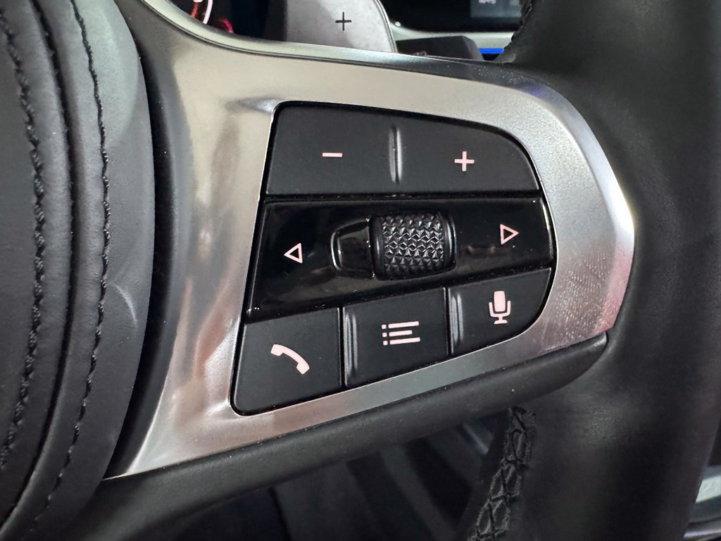 Used 2020 BMW Z4 M40i w/ Executive Package RWD image 25