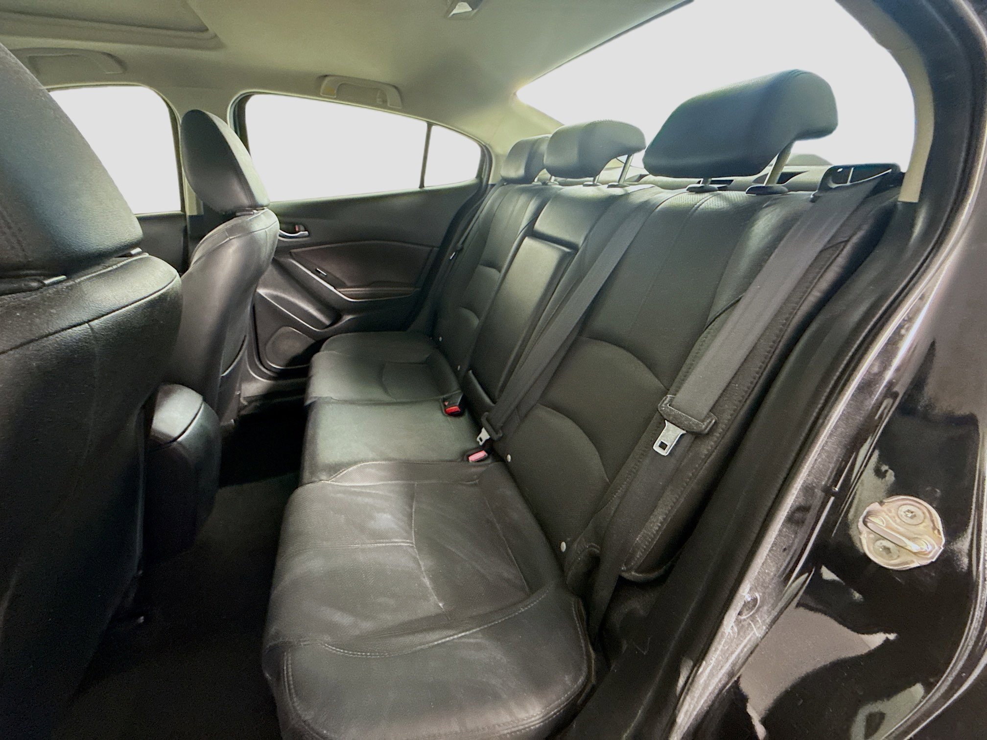 Used 2017 MAZDA MAZDA3 Grand Touring w/ Premium Equipment Package image 25