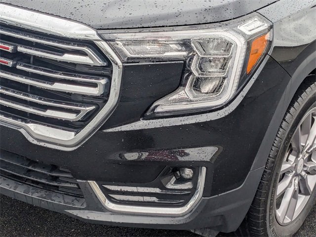 Used 2024 GMC Terrain SLT image 10