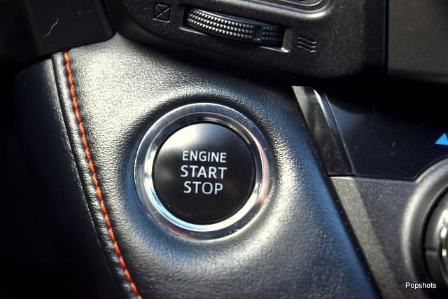 Used 2018 Toyota RAV4 SE w/ Power Extra Value Package FWD image 21