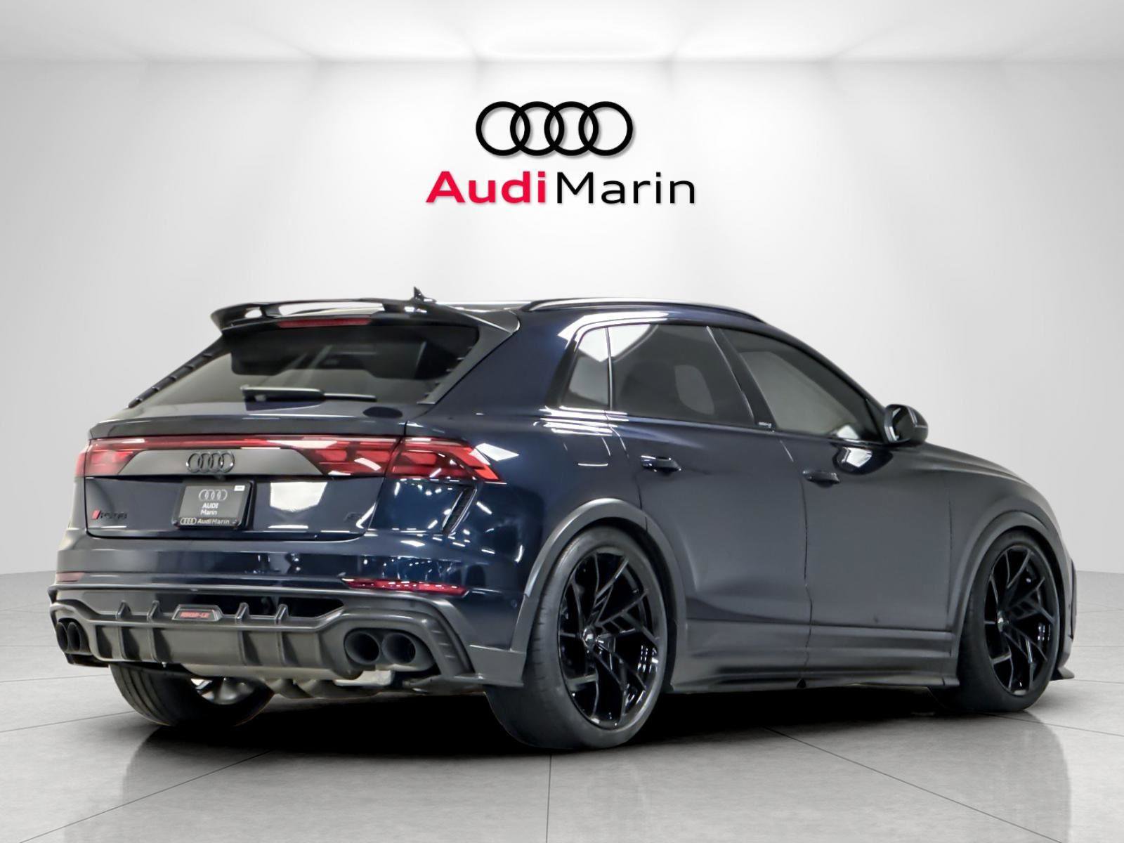 Used 2025 Audi RS Q8 performance image 5