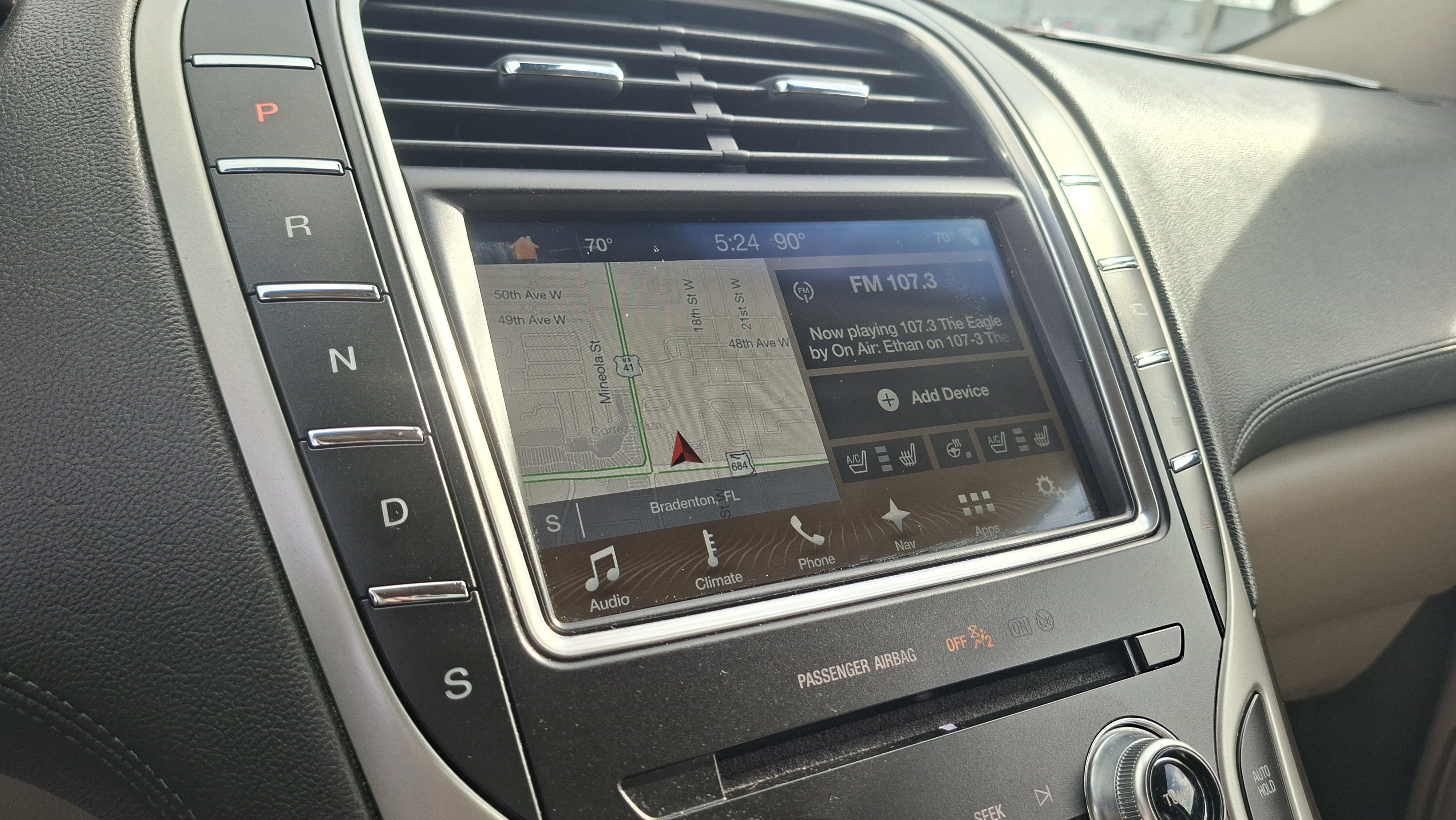 Used 2018 Lincoln MKX Reserve w/ Driver Assistance Package FWD image 14