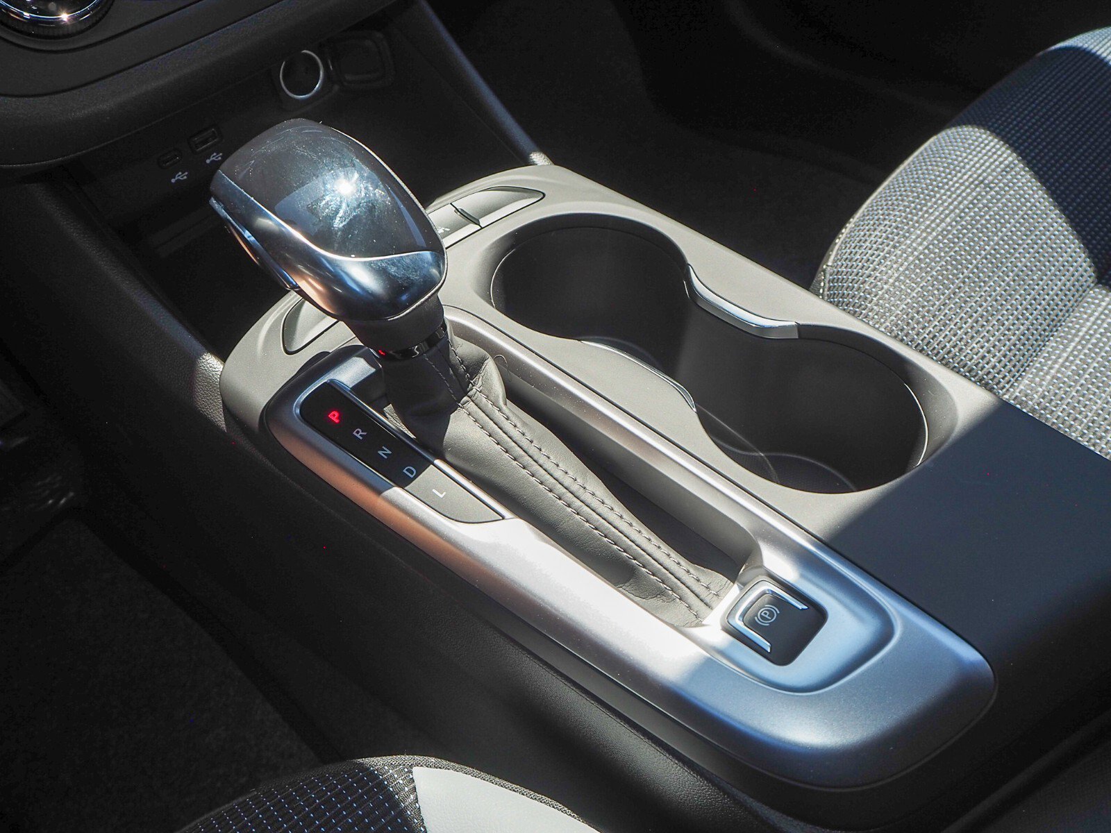 New 2025 Buick Envista Preferred image 12