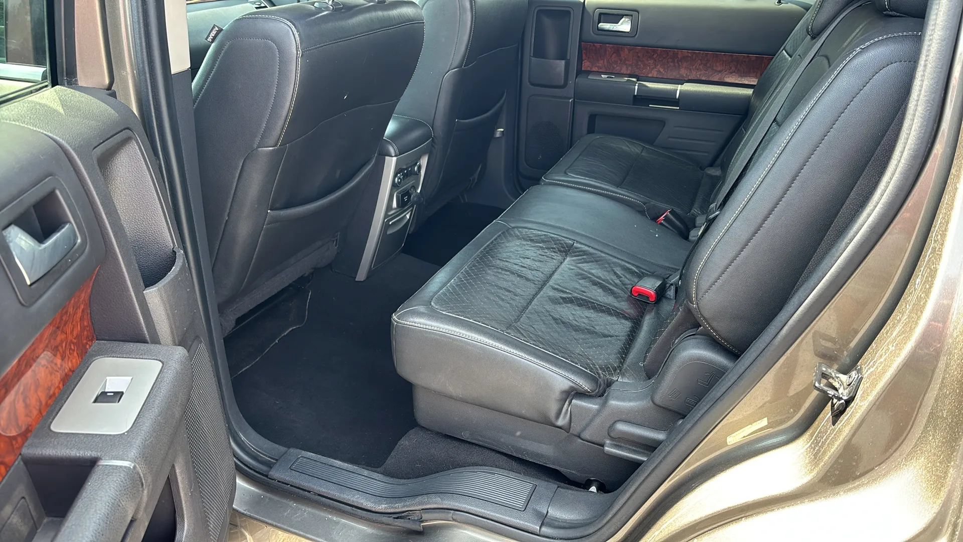 Used 2012 Ford Flex Limited AWD/4WD image 12