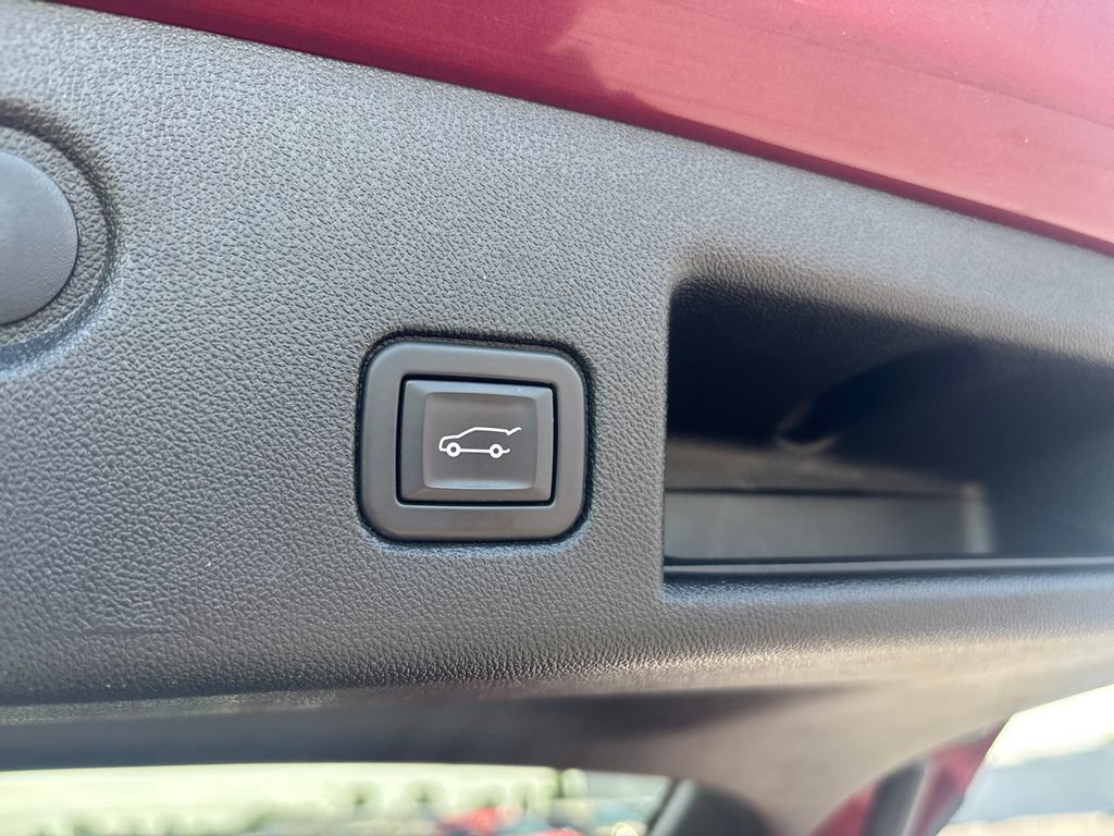 Used 2021 Chevrolet Equinox LT AWD/4WD image 28