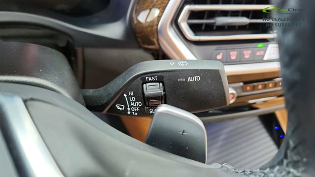 Used 2025 BMW X4 xDrive30i AWD/4WD image 43
