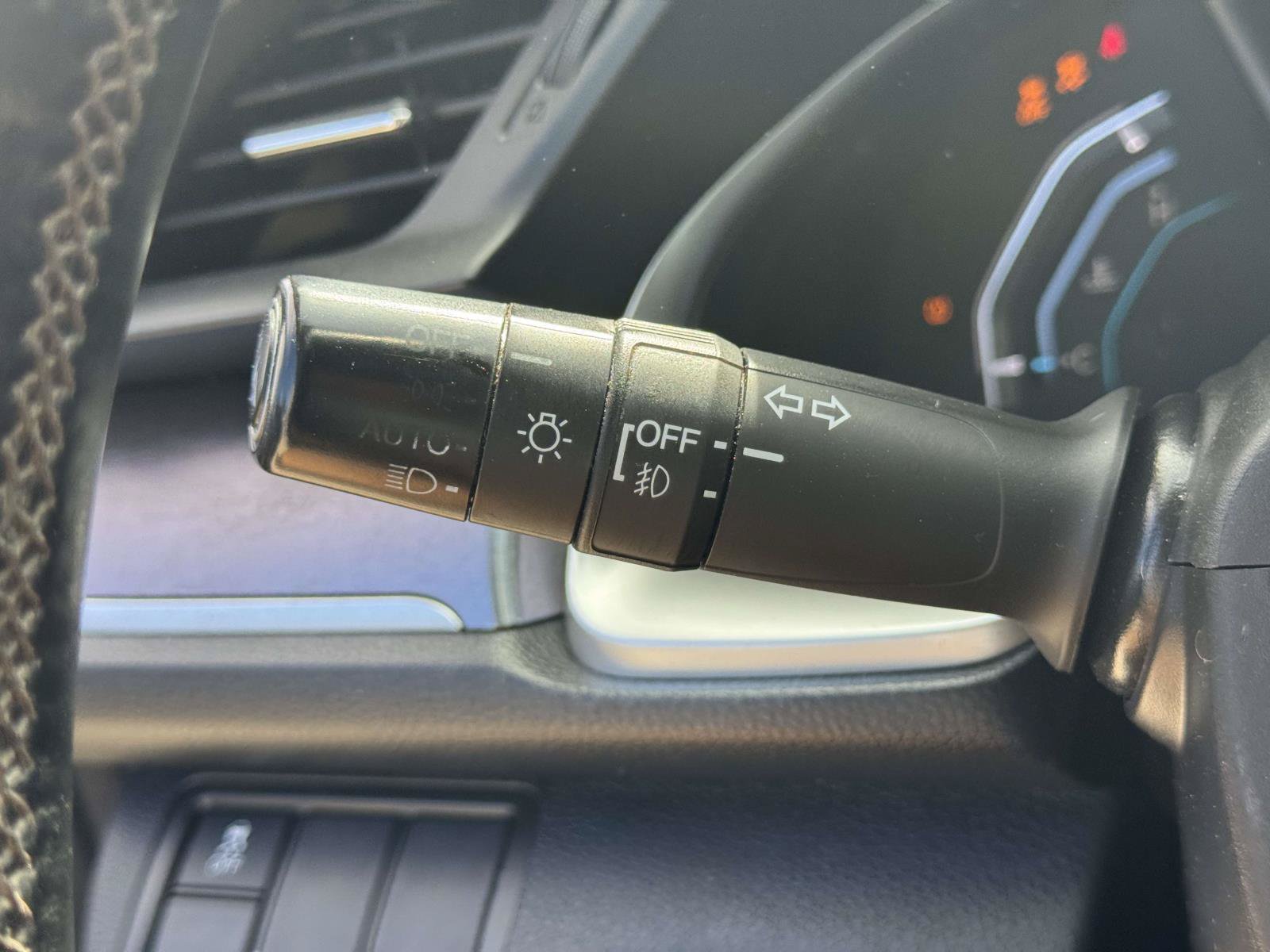 Used 2018 Honda Civic EX-L image 20
