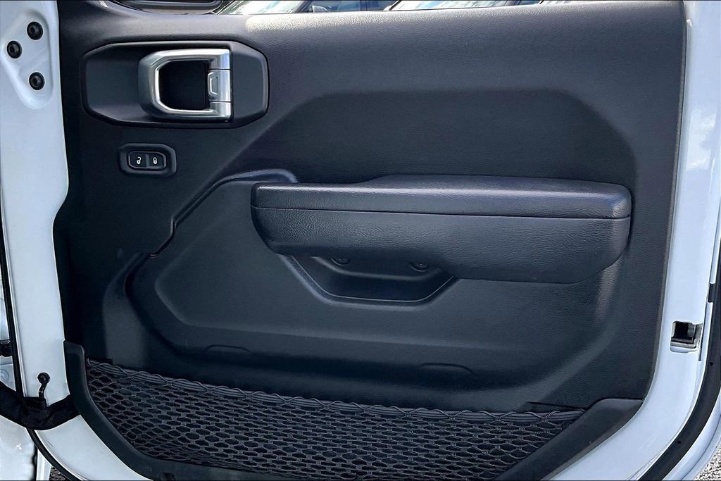 Used 2024 Jeep Wrangler Sport S image 26