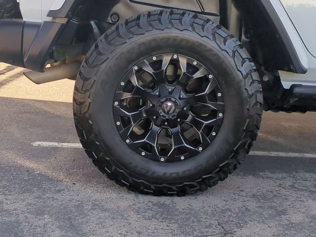 Used 2018 Jeep Wrangler Unlimited Rubicon AWD/4WD image 36
