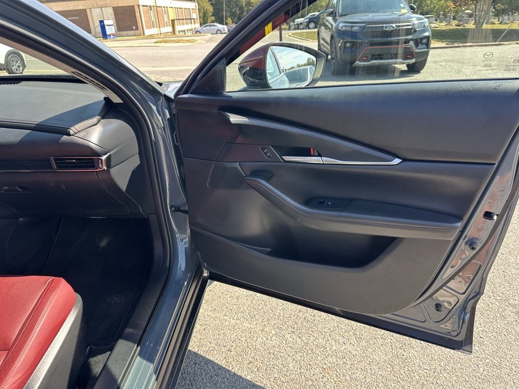 Used 2023 MAZDA CX-30 AWD 2.5 S w/ Preferred Package image 16