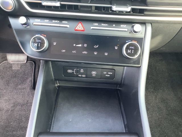 Used 2025 Hyundai Sonata SEL FWD image 34
