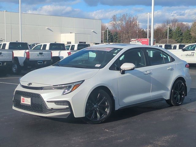 Certified 2023 Toyota Corolla SE w/ SE Premium Package image 2