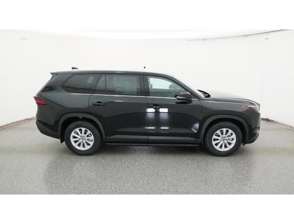 New 2026 Toyota Grand Highlander XLE image 11