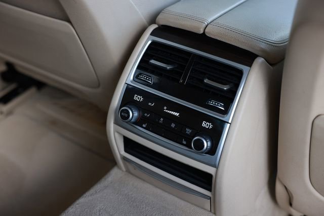 Used 2018 BMW 740i image 49