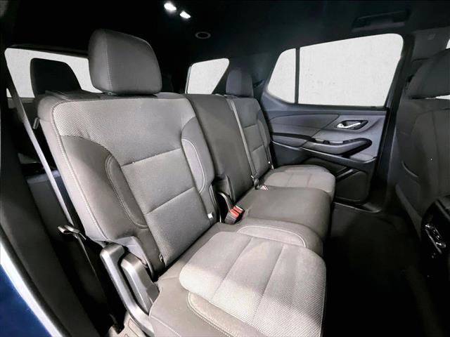 Used 2023 Chevrolet Traverse LT FWD image 27