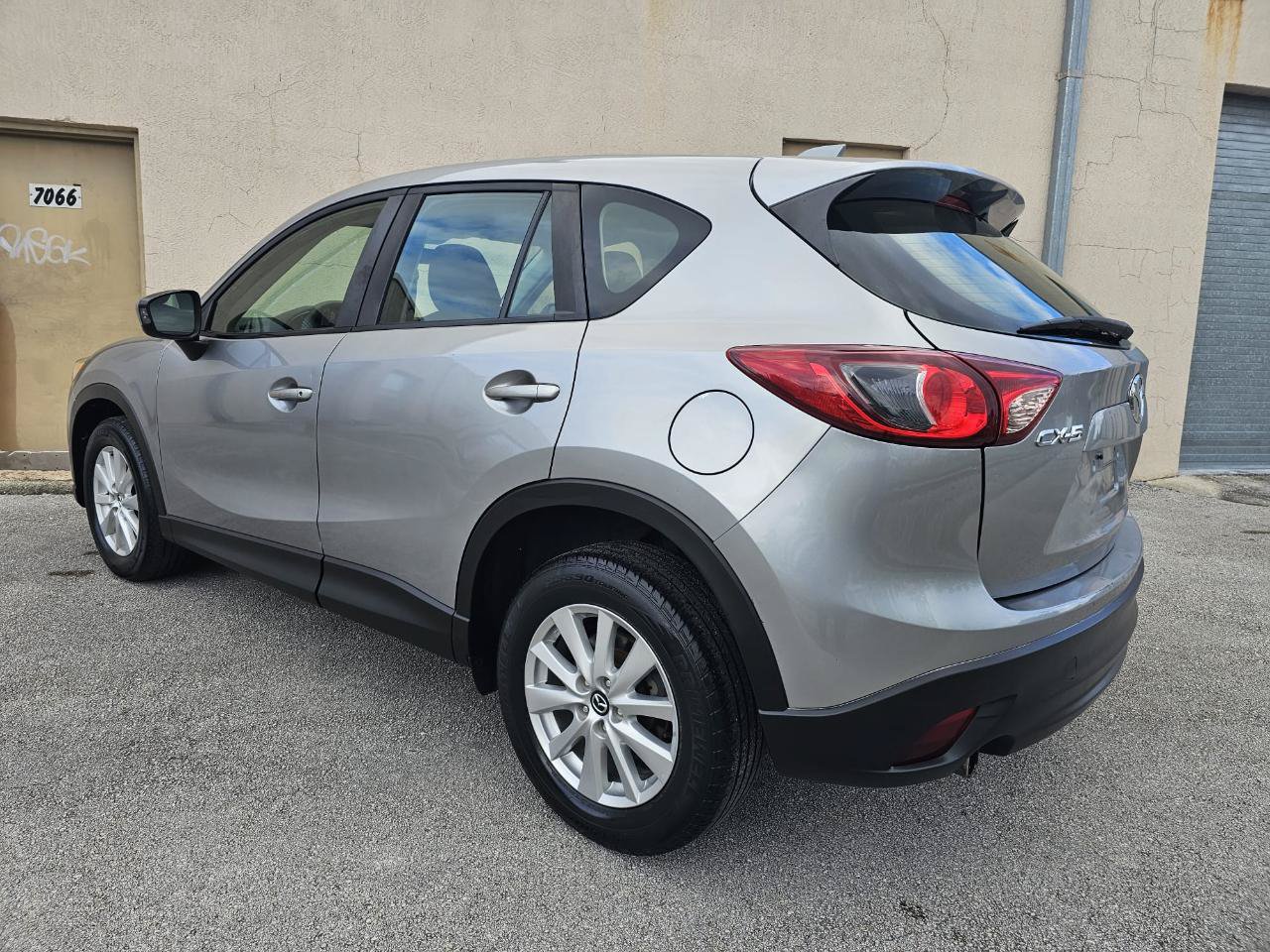 Used 2014 MAZDA CX-5 Sport w/ Bluetooth Audio Package FWD image 17