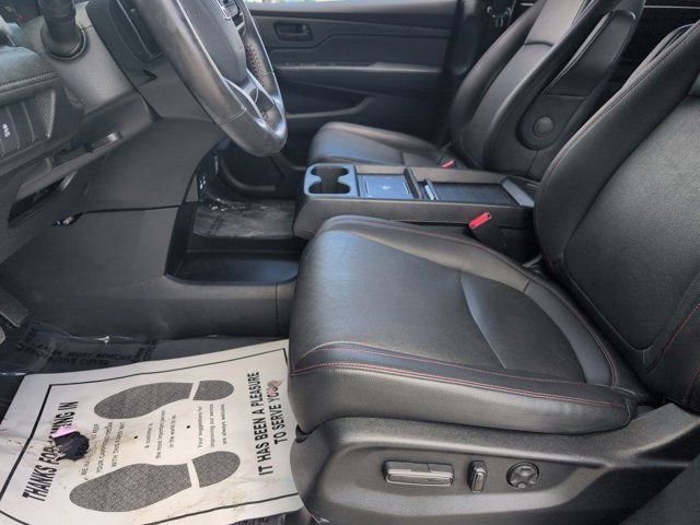 Used 2025 Honda Odyssey Sport-L image 24