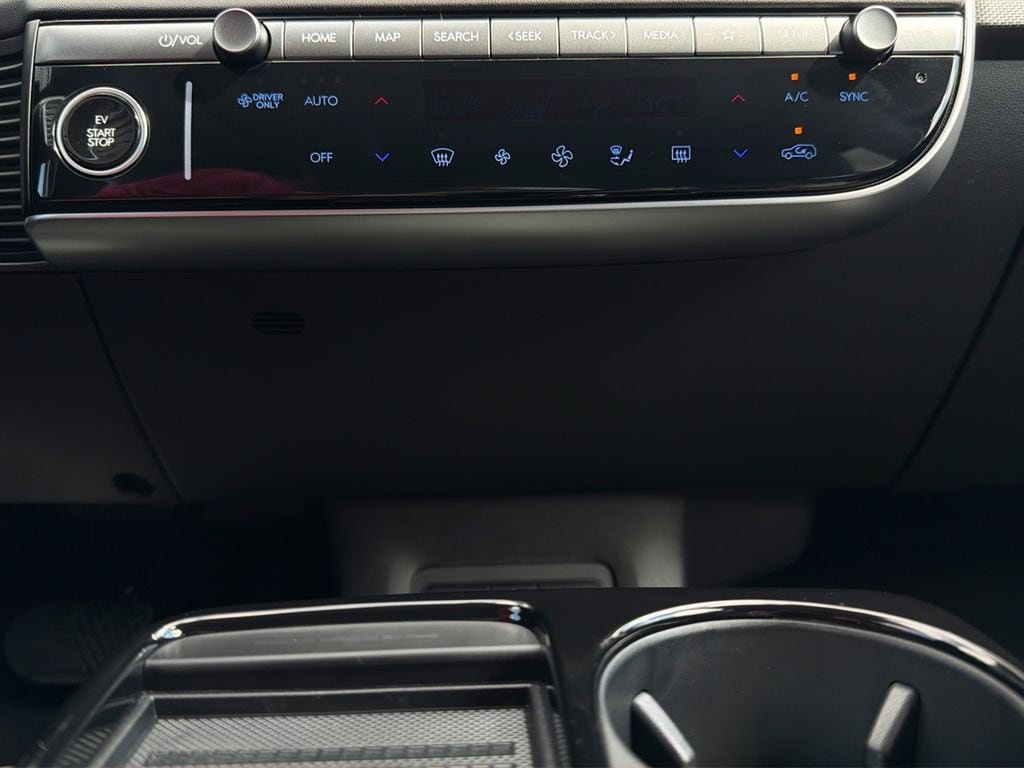Certified 2026 Hyundai Ioniq 5 Limited AWD/4WD image 24