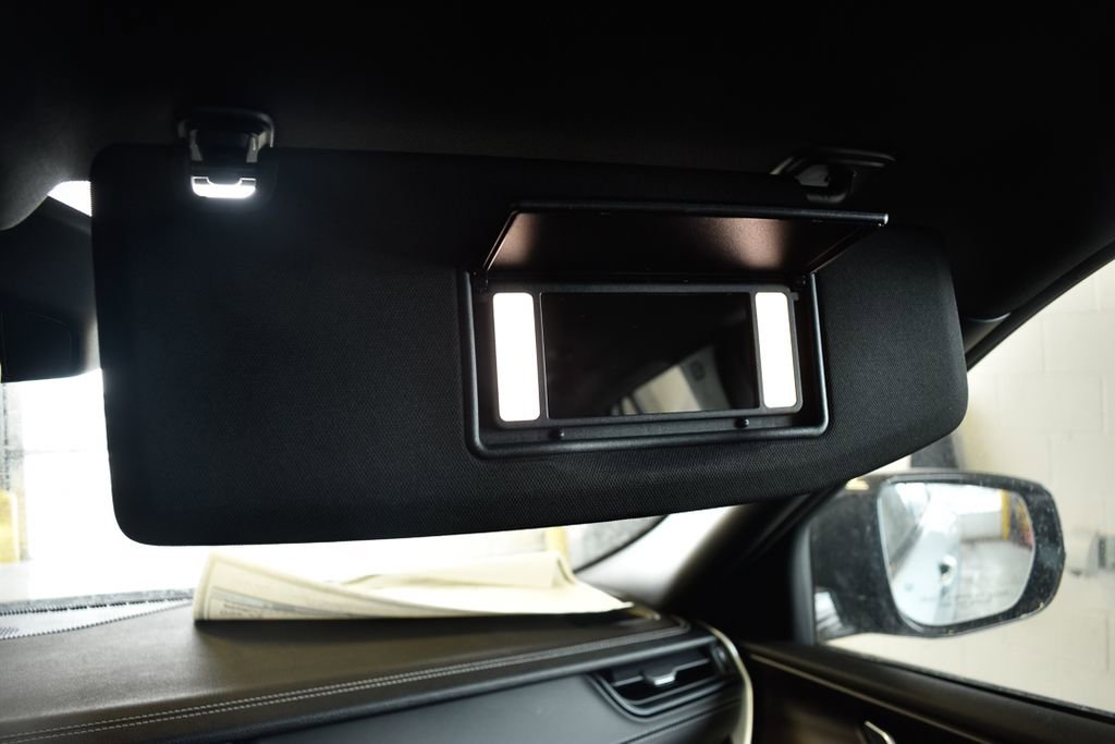 New 2026 Jeep Grand Cherokee Limited image 37