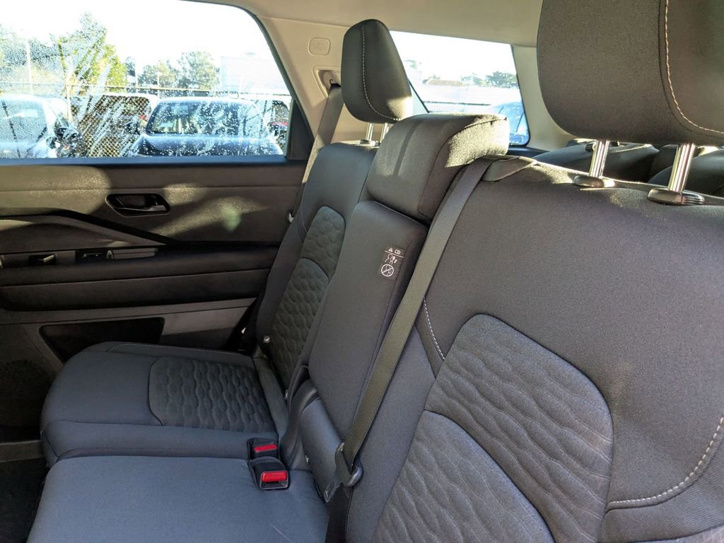 New 2025 Nissan Pathfinder SV image 26