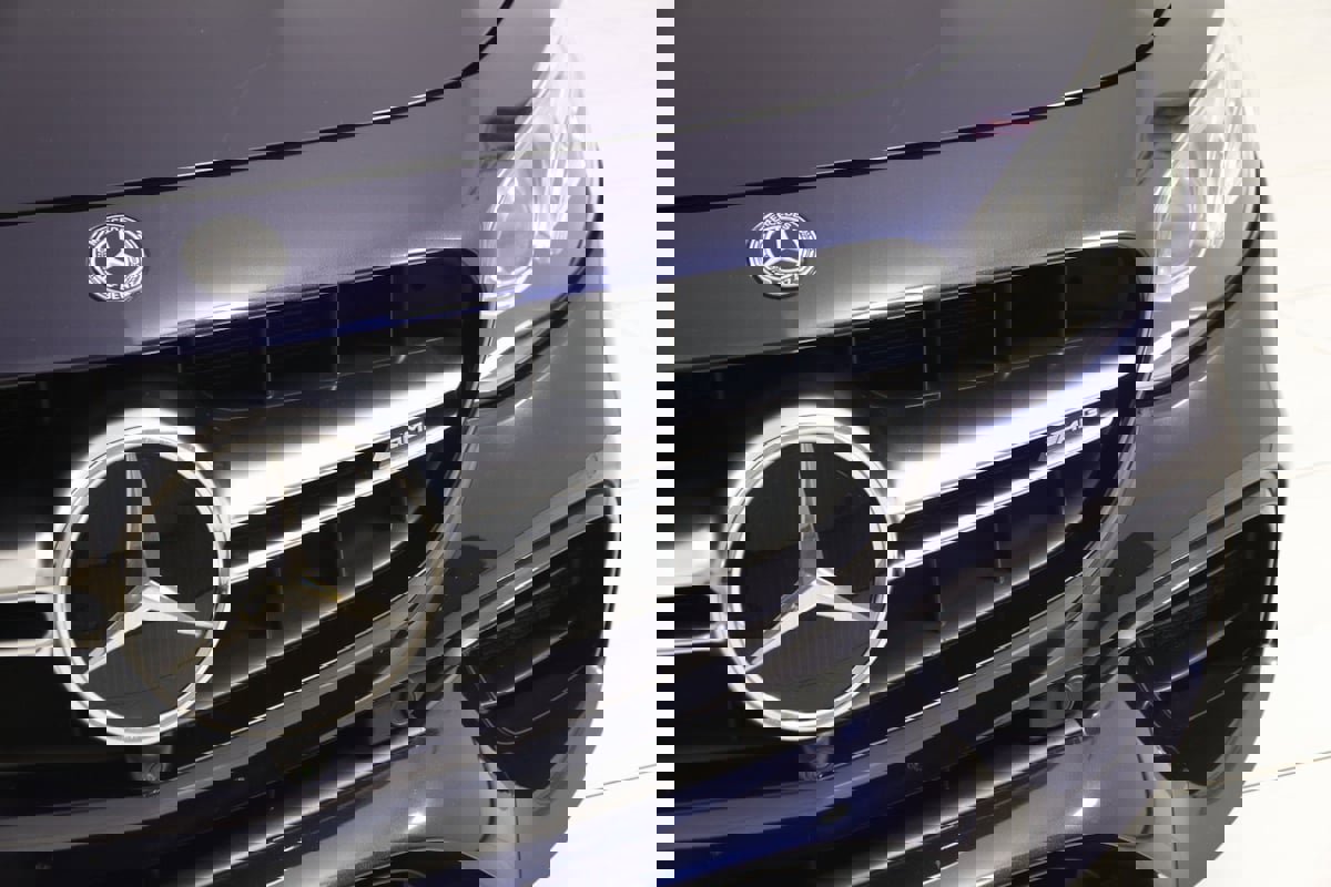 Used 2019 Mercedes-Benz E 63 AMG S image 24