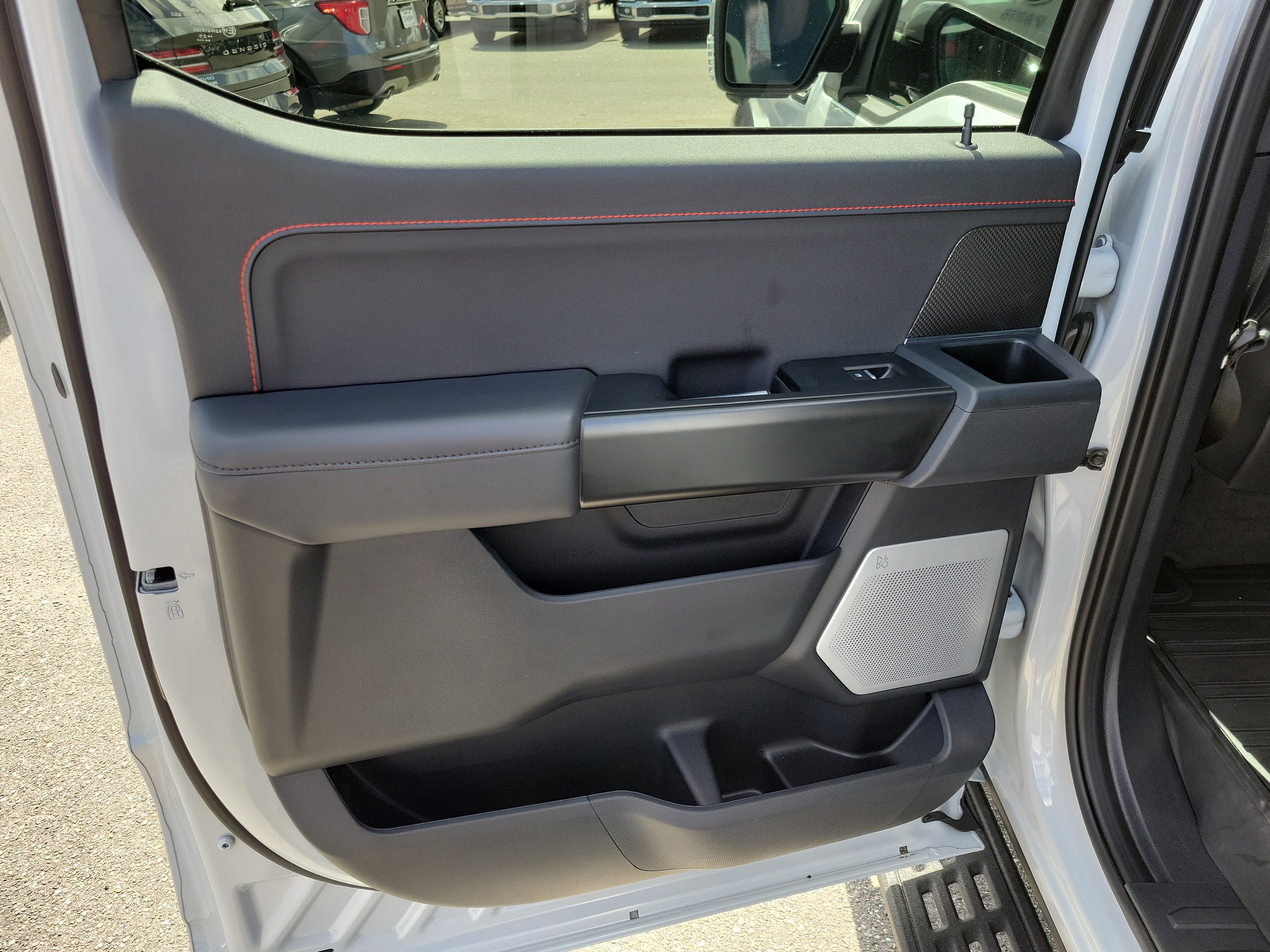 Used 2025 Ford F150 Raptor image 25