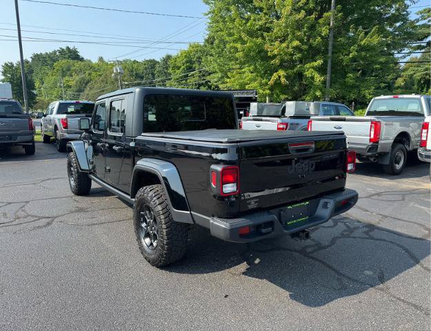 Used 2023 Jeep Gladiator Sport AWD/4WD image 3
