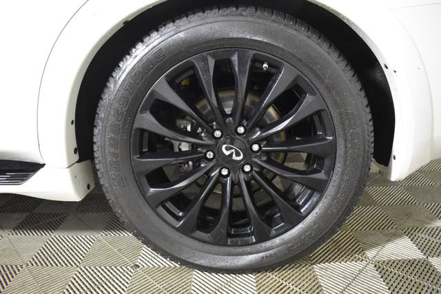 Used 2017 INFINITI QX80 2WD w/ Driver Assistance Package image 52