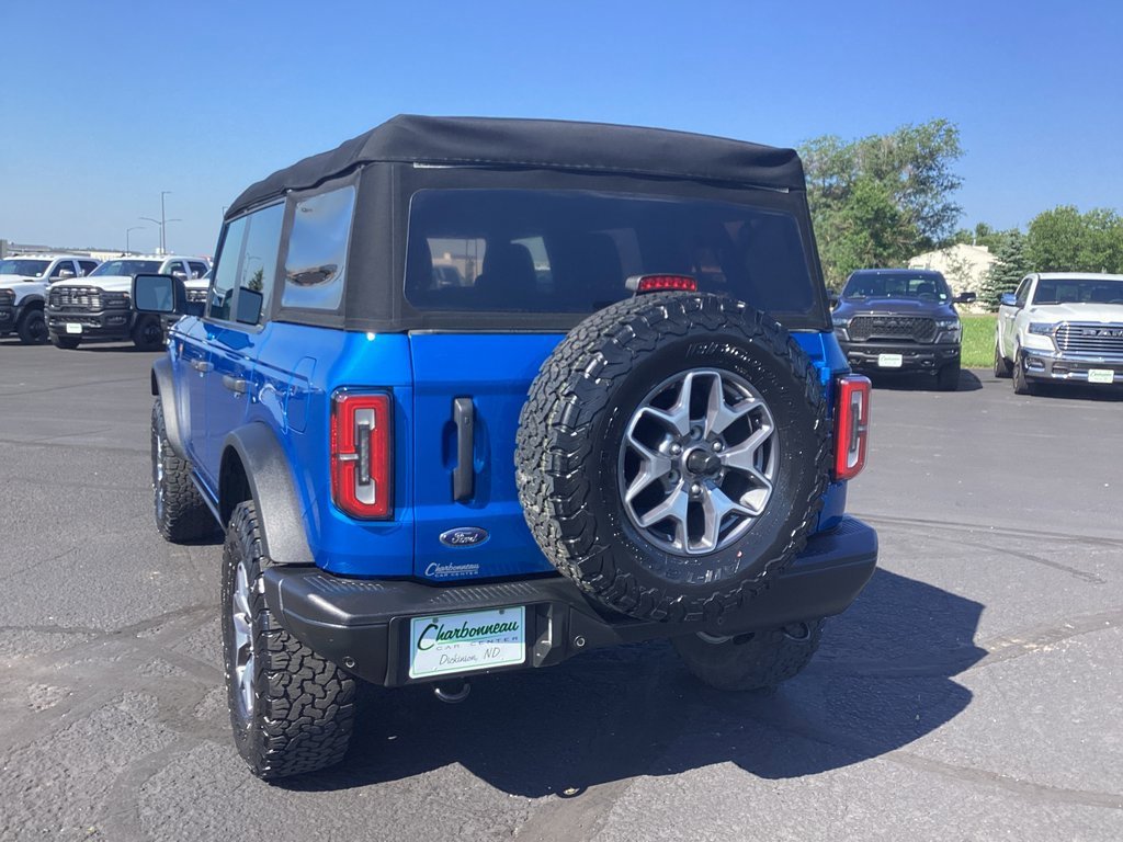 Used 2023 Ford Bronco Badlands image 3