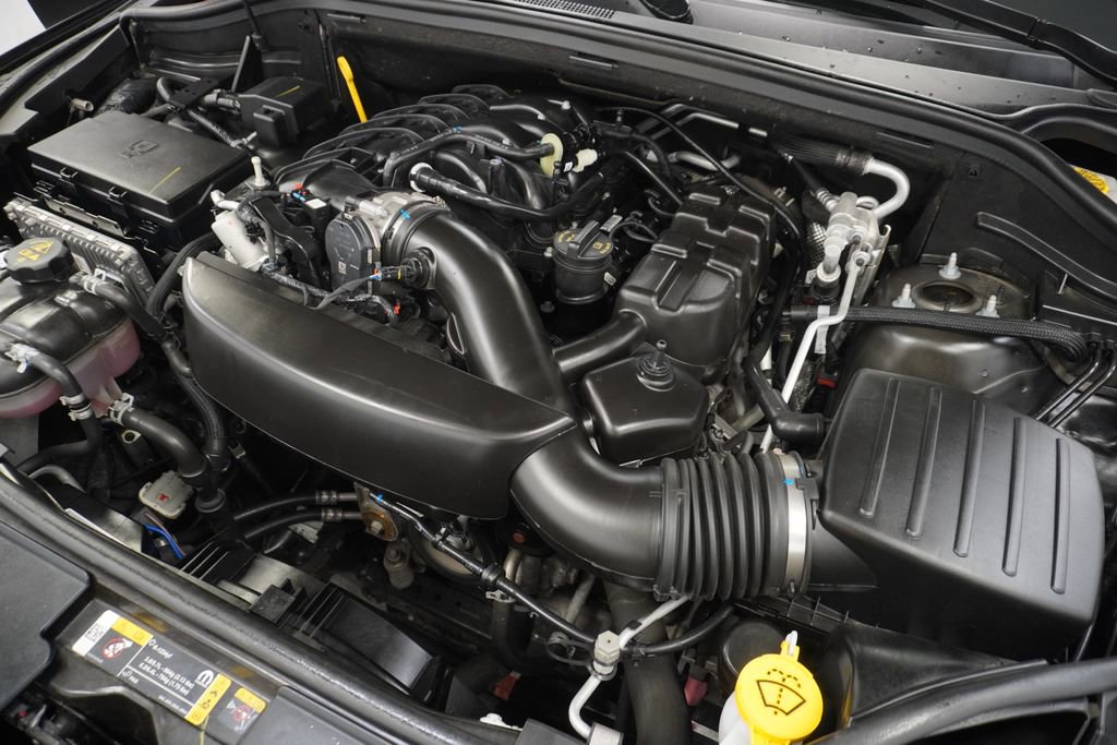 Certified 2025 Dodge Durango GT image 52