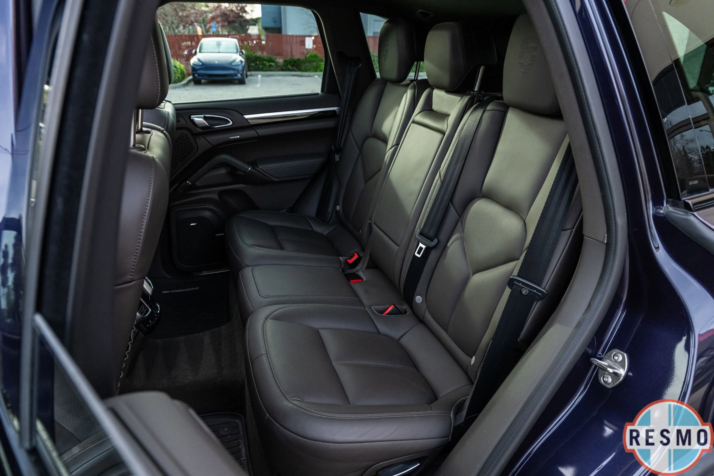 Used 2017 Porsche Cayenne S image 9